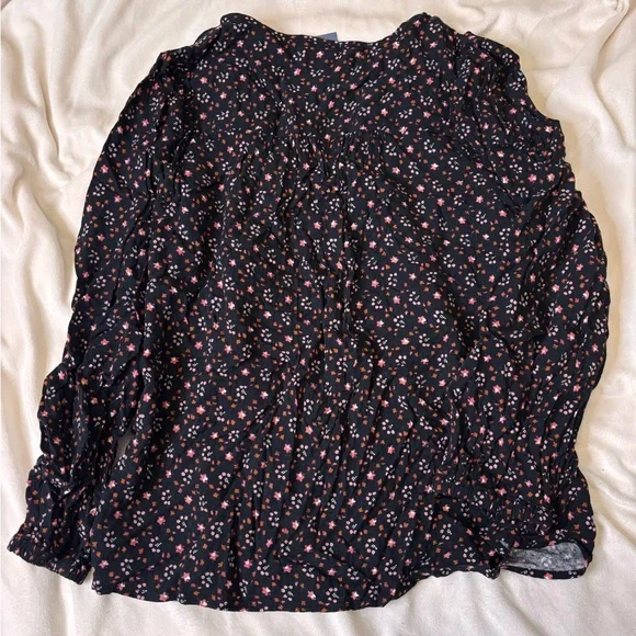 Universal Thread Black Floral Blouse - Picture 5 of 5
